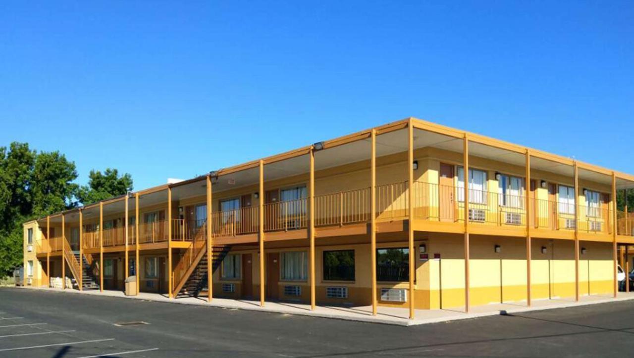 Express Inn Ньюпорт-Ньюс Экстерьер фото